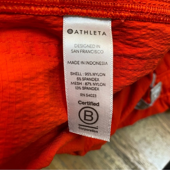 Athleta “Trekkie” Paper Bag Short - Picture 9 of 10